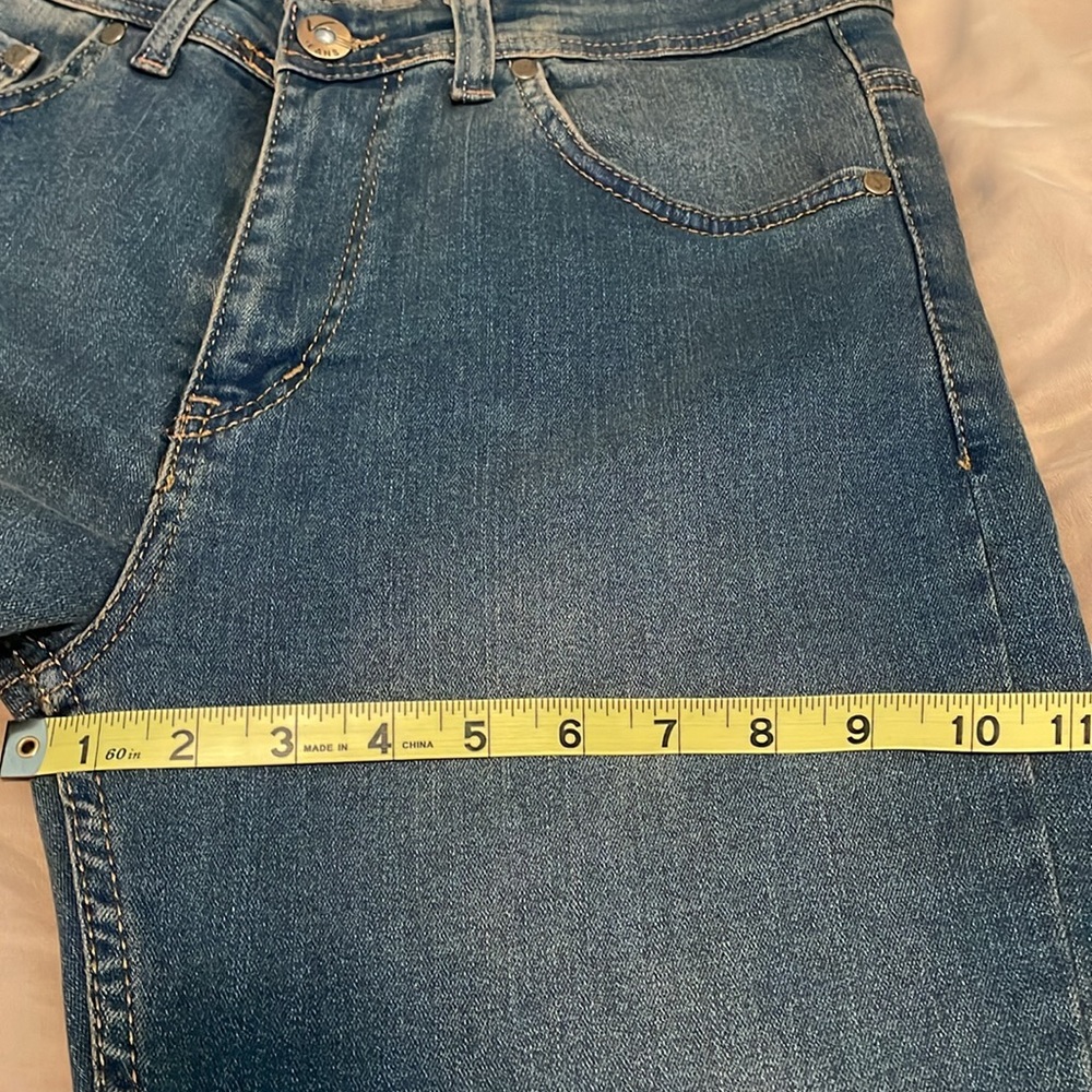 JOHN RICHMOND SLIM STRAIGHT DENIM labeled size 36x31 (waist measurement is 16”) - Picture 10 of 12
